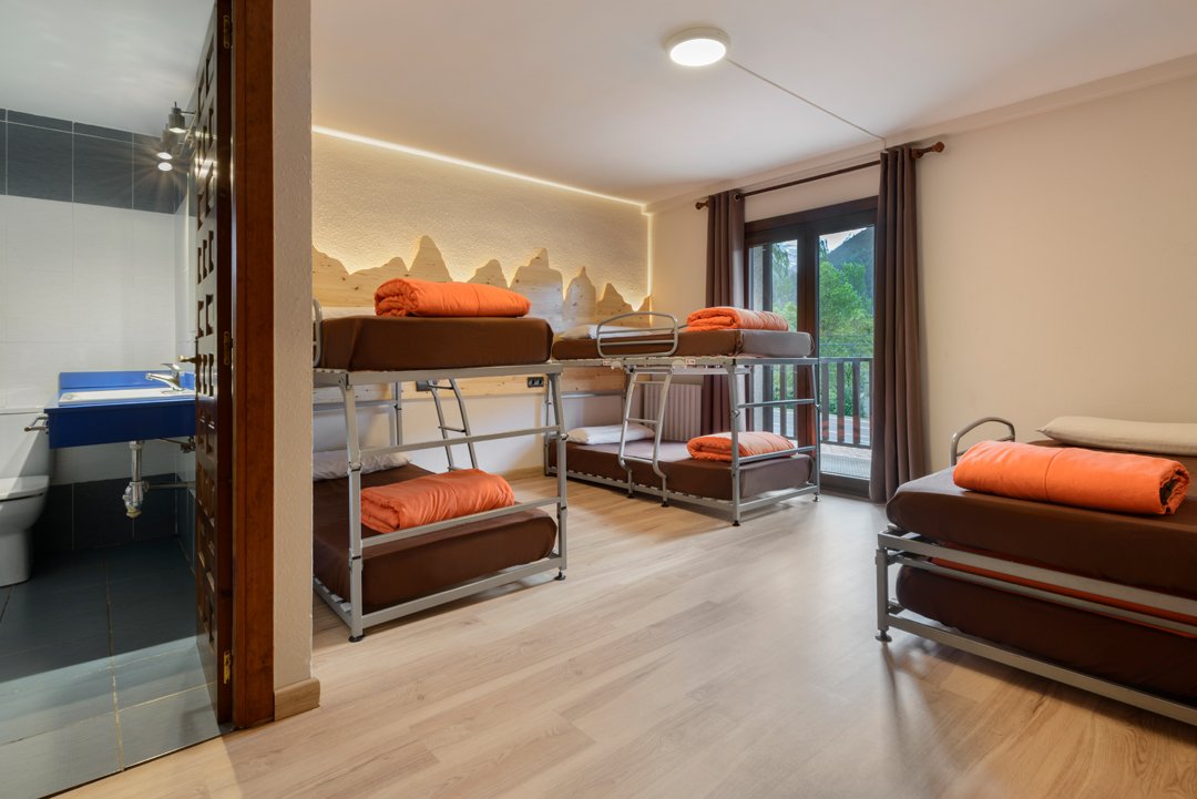 Habitación con literas y baño propio